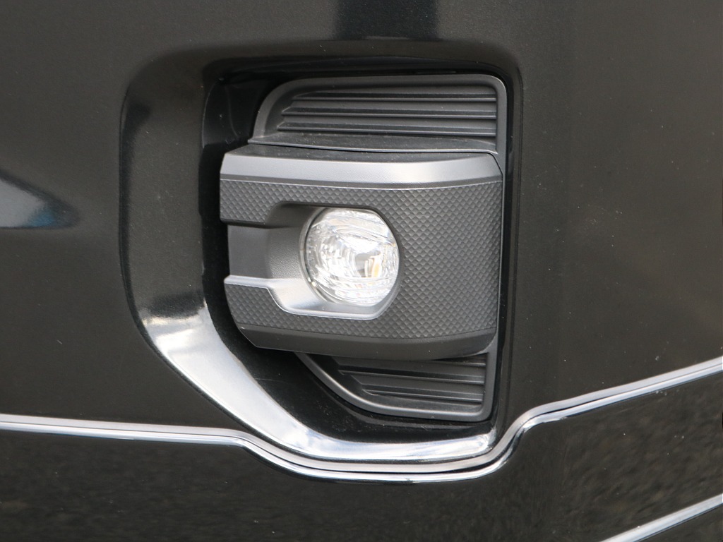 ＦＬＥＸグループは「すべての人に愛車を」をコンセプトに車種別に全国展開中！愛車と一緒に、ライフスタイルを充実させてもらいたいという思いで、ランクル仙台泉店では皆様のご要望になんでもお応えします♪