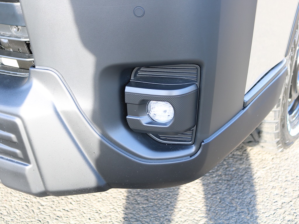 ＦＬＥＸグループは「すべての人に愛車を」をコンセプトに車種別に全国展開中！愛車と一緒に、ライフスタイルを充実させてもらいたいという思いで、ランクル仙台泉店では皆様のご要望になんでもお応えします♪