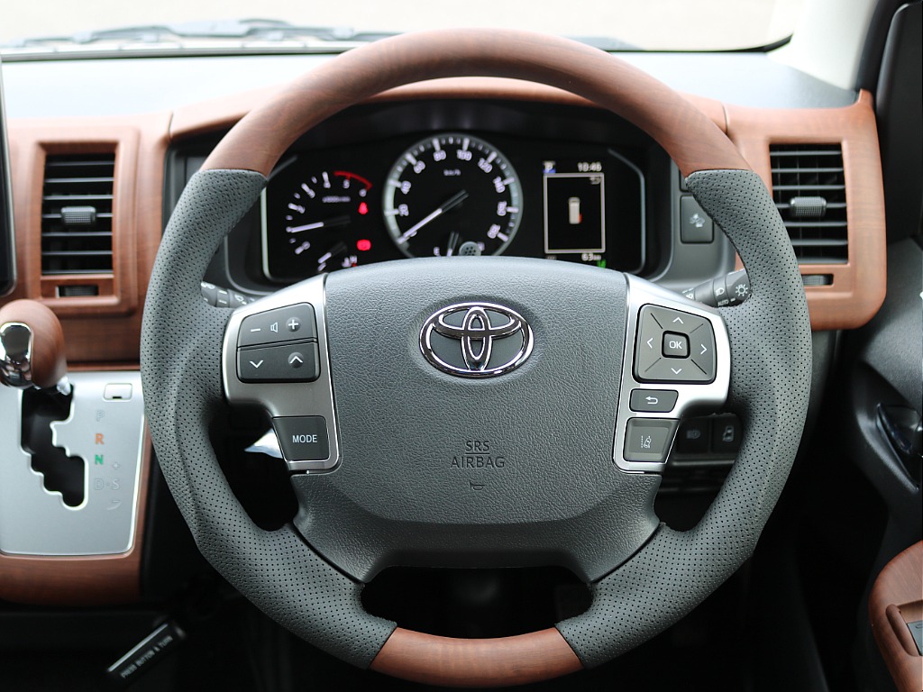 ＦＬＥＸグループは「すべての人に愛車を」をコンセプトに車種別に全国展開中！愛車と一緒に、ライフスタイルを充実させてもらいたいという思いで、ランクル仙台泉店では皆様のご要望になんでもお応えします♪