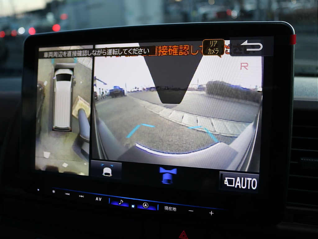 北海道～沖縄まで日本全国、遠方納車大歓迎です！現車確認が難しいお客様もご安心ください！お客様の目線に合わせ、お車のコンディション、装備品を細部までお伝えいたします！もちろん、ご自宅納車ＯＫです！