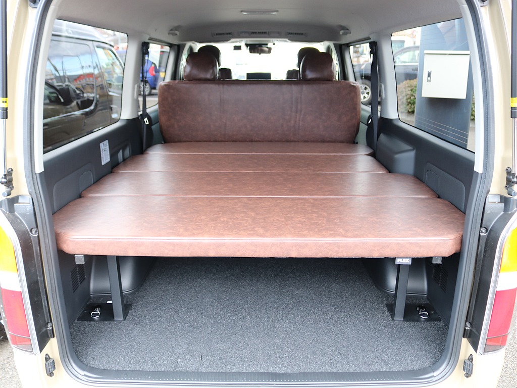 トヨタ&nbsp;ハイエースバン&nbsp;5ドアバン2.8DT スーパーGLロング 4WD&nbsp;【アースカラーパッケージ】【BIGXナビ】&nbsp;宮城県の詳細画像&nbsp;その8