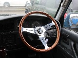大人気ナルディハンドル！今どきの車では感じれないクラシック感を楽しめます♪