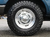 足元はDEANクロスカントリー16インチAWにYOKOHAMAジオランダータイヤを装着済み♪