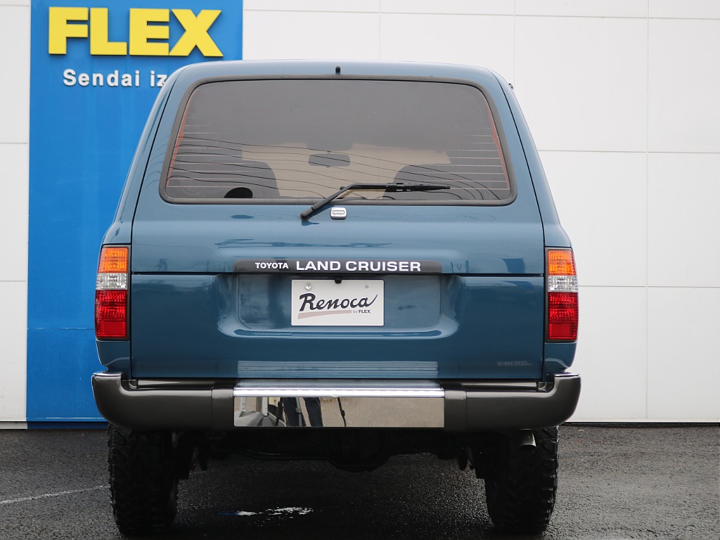 ＦＬＥＸグループは「すべての人に愛車を」をコンセプトに車種別に全国展開中！愛車と一緒に、ライフスタイルを充実させてもらいたいという思いで、ランクル仙台泉店では皆様のご要望になんでもお応えします♪