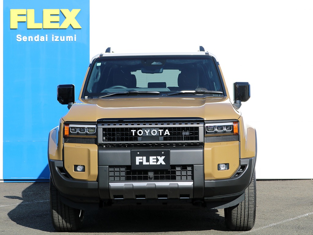 サンドカラーのボディーはカッコよく可愛らしさもあるオーラのある車両になっております♪