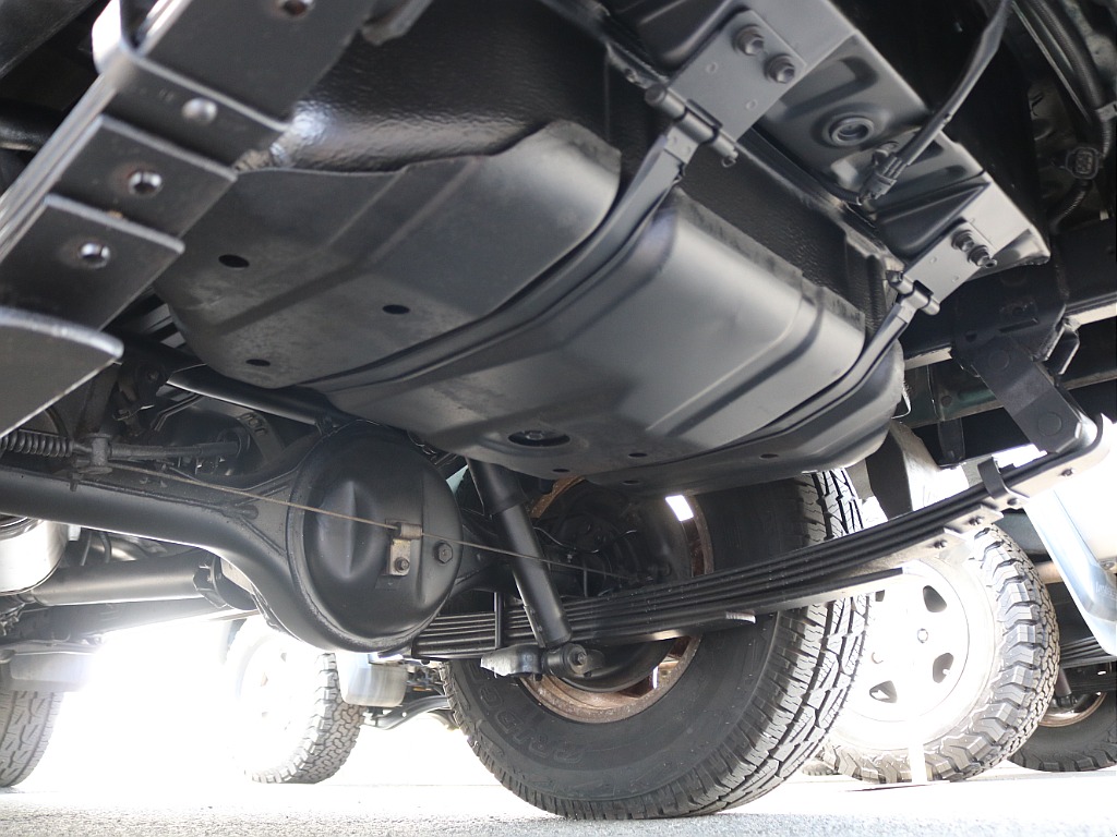 自社認証整備工場完備ですので納車後のカスタム、車検、修理、日々のメンテナンス、など全力でサポートいたします！なんでもお気軽にご相談ください！他店で購入した、お持ち込み車両でも大歓迎ですよ♪