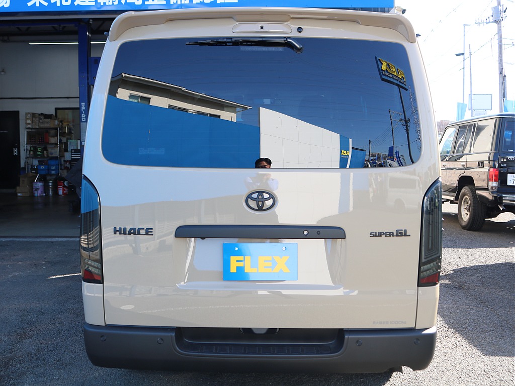 ＦＬＥＸグループは「すべての人に愛車を」をコンセプトに車種別に全国展開中！愛車と一緒に、ライフスタイルを充実させてもらいたいという思いで、ランクル仙台泉店では皆様のご要望になんでもお応えします♪