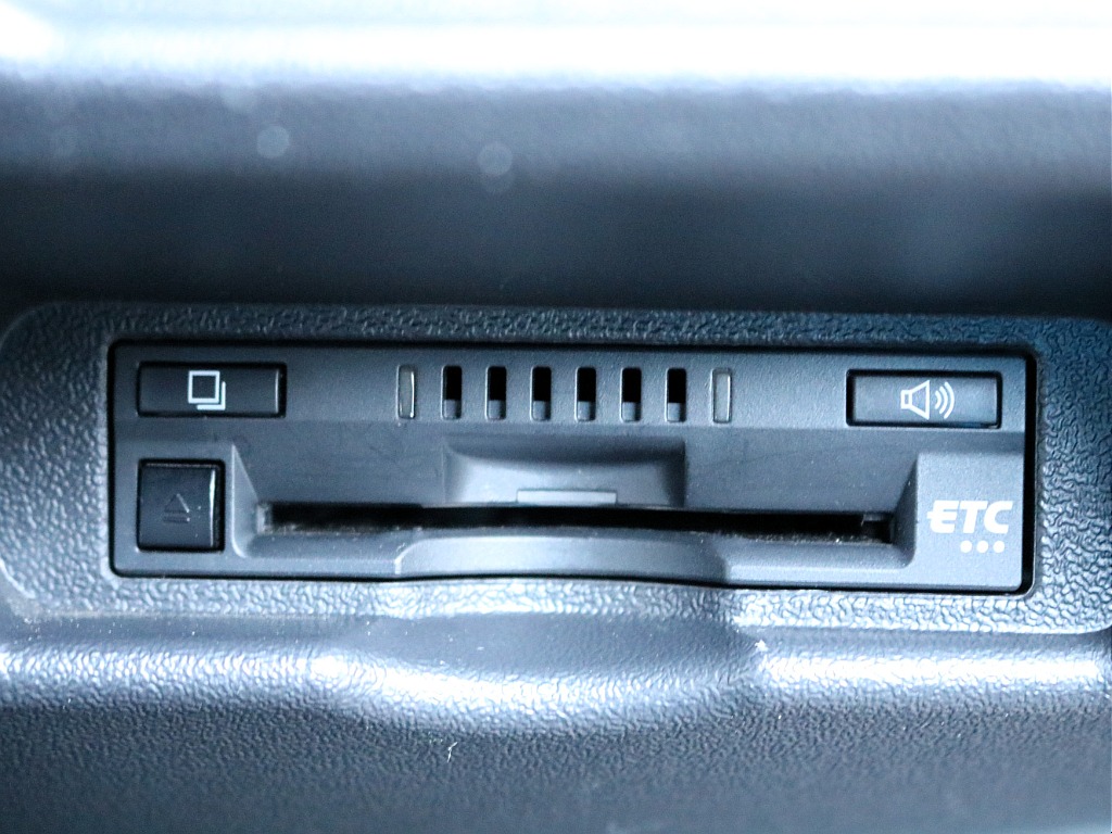 ETC車載器ももちろん装備済みです♪