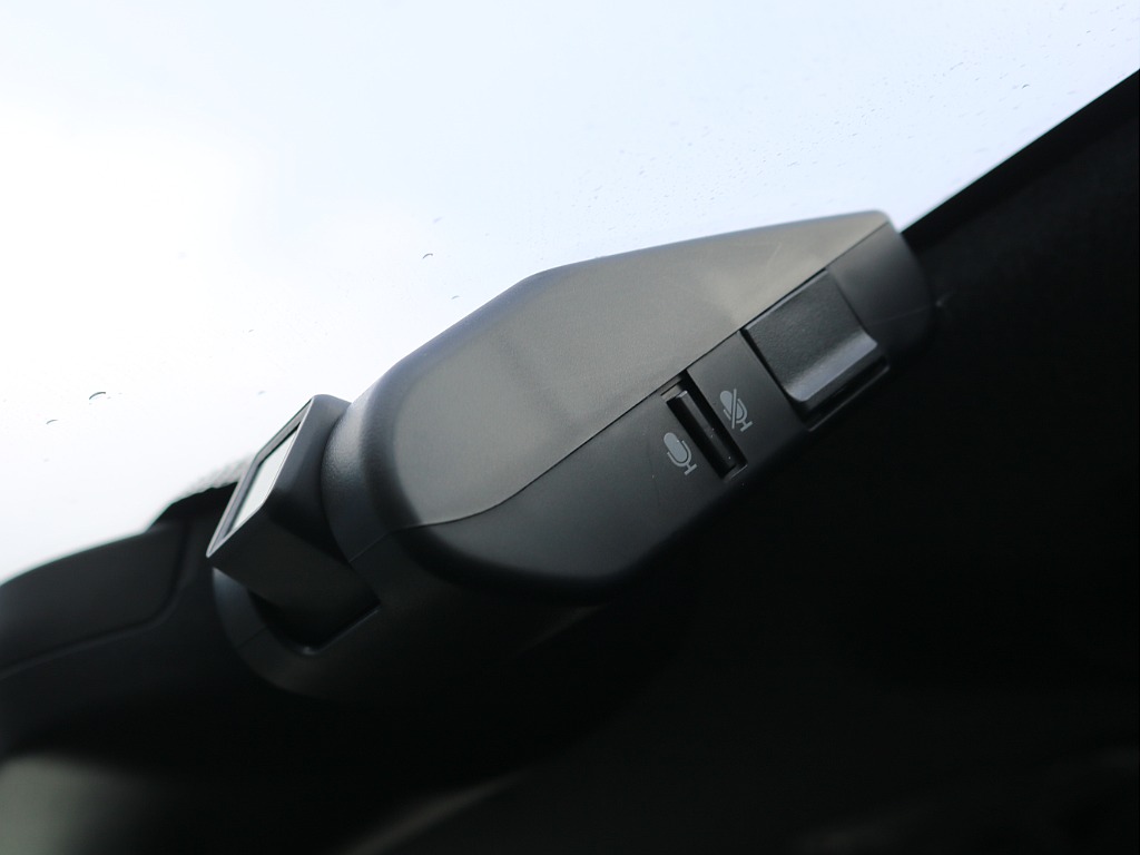 ＦＬＥＸグループは「すべての人に愛車を」をコンセプトに車種別に全国展開中！愛車と一緒に、ライフスタイルを充実させてもらいたいという思いで、ランクル仙台泉店では皆様のご要望になんでもお応えします♪