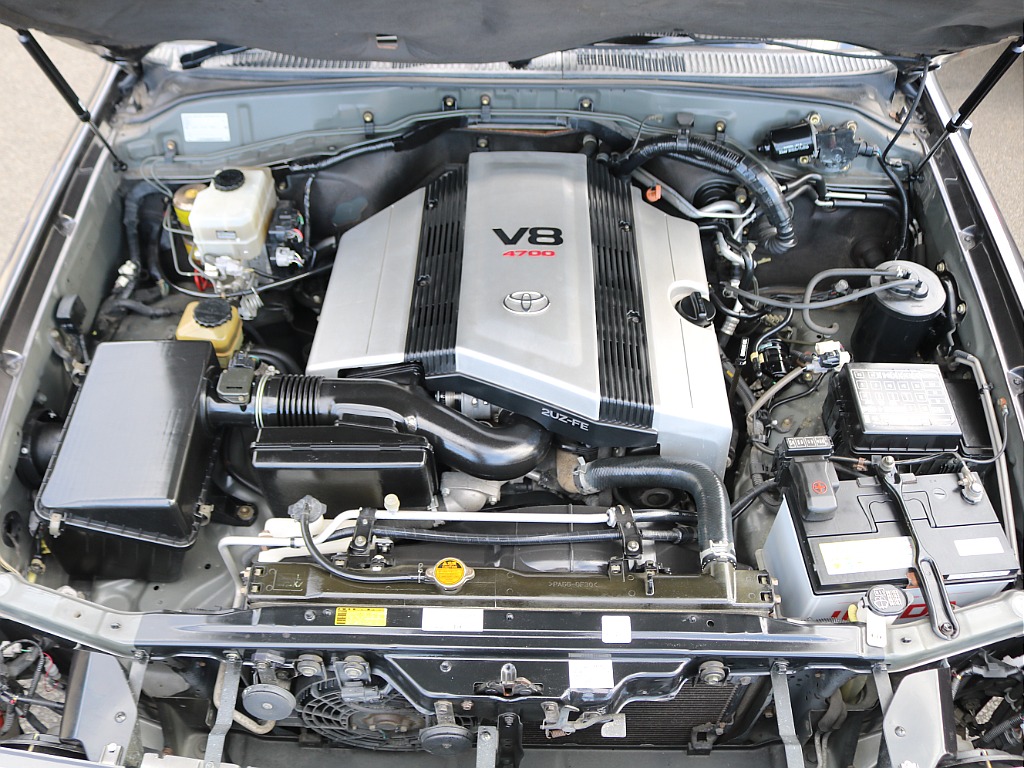 ＦＬＥＸグループは「すべての人に愛車を」をコンセプトに車種別に全国展開中！愛車と一緒に、ライフスタイルを充実させてもらいたいという思いで、ランクル仙台泉店では皆様のご要望になんでもお応えします♪