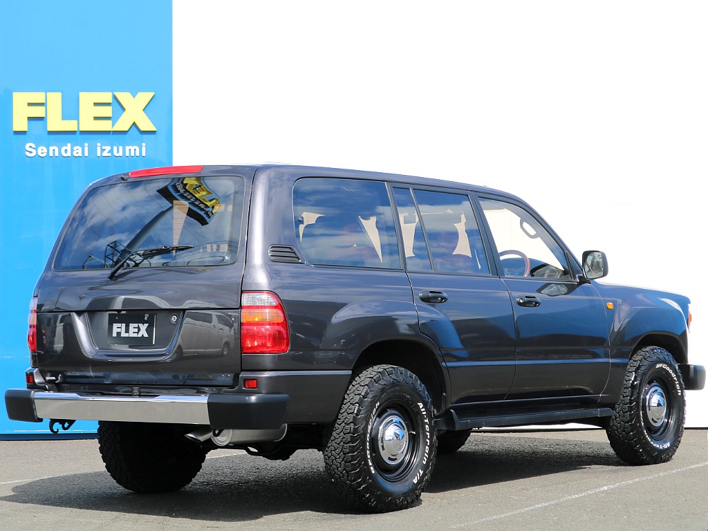 ランクル100の走破性にランクル60の見た目と良いとこ取りな1台に♪