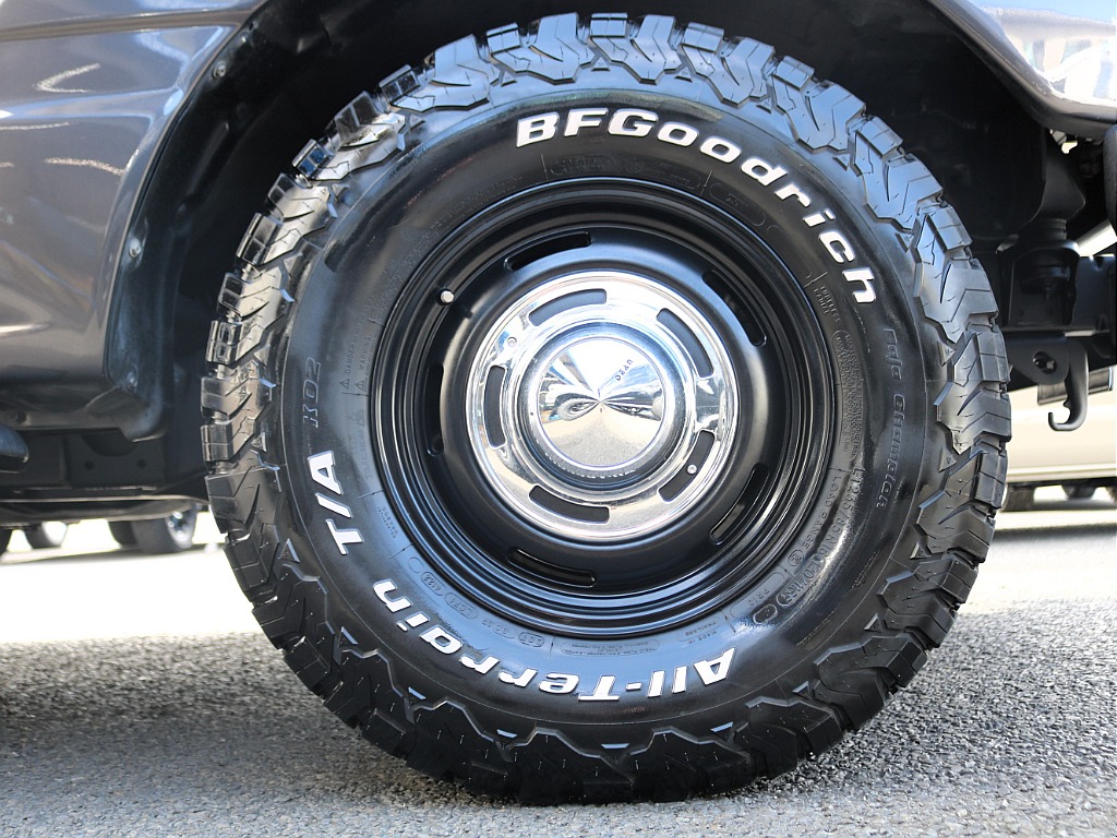 足元にはDEANクロスカントリーにBFグッドリッチATタイヤを装着済み♪安定の組み合わせです♪