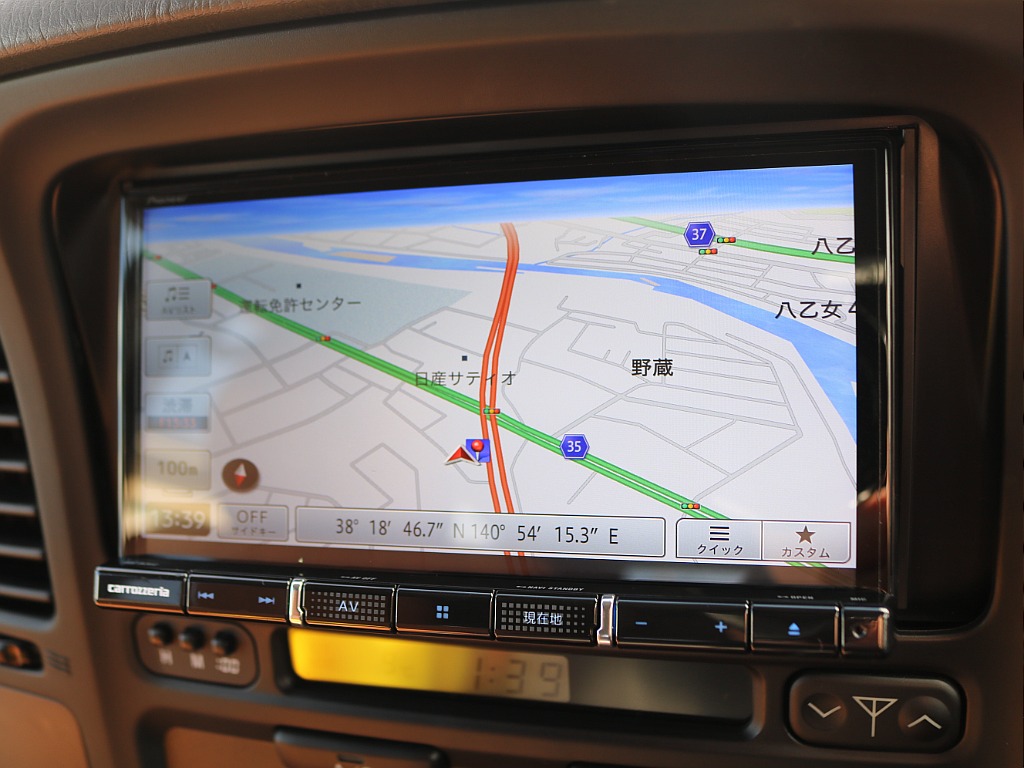 ナビはカロッツェリア7インチメモリーナビ装着済み♪
