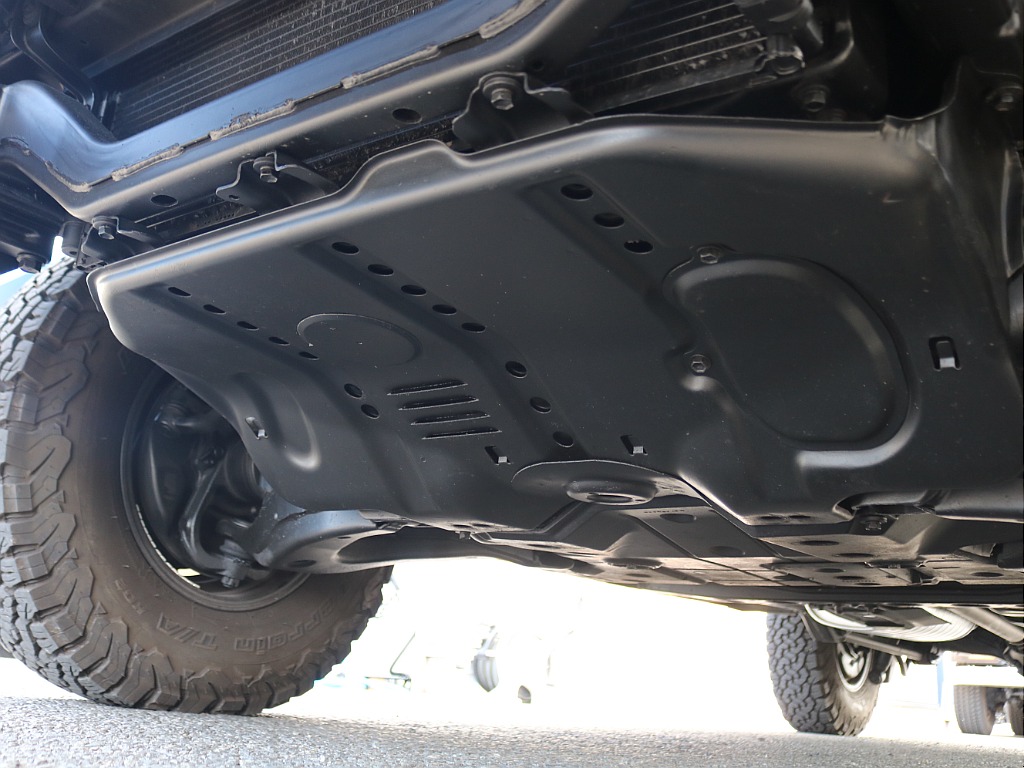 ＦＬＥＸグループは「すべての人に愛車を」をコンセプトに車種別に全国展開中！愛車と一緒に、ライフスタイルを充実させてもらいたいという思いで、ランクル仙台泉店では皆様のご要望になんでもお応えします♪