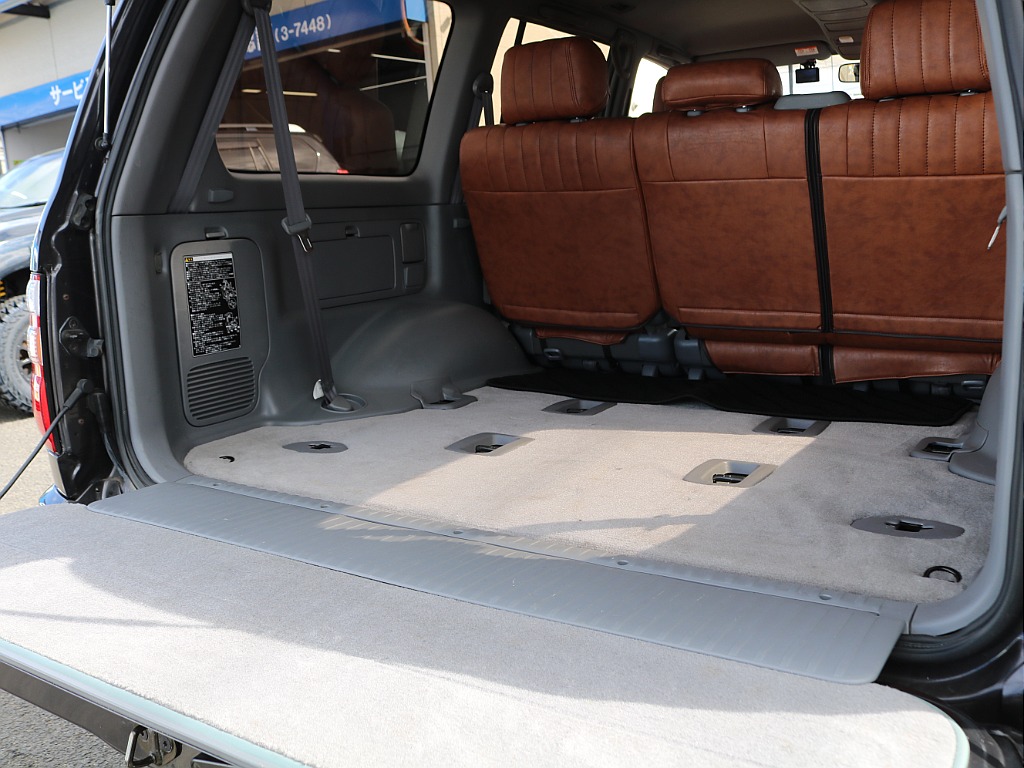 ＦＬＥＸグループは「すべての人に愛車を」をコンセプトに車種別に全国展開中！愛車と一緒に、ライフスタイルを充実させてもらいたいという思いで、ランクル仙台泉店では皆様のご要望になんでもお応えします♪