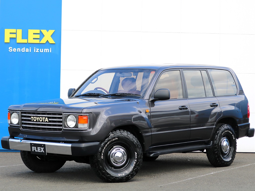 平成14年式ランドクルーザー100をリノベーション！当社オリジナル【Renoca】シリーズの106が入庫致しました！