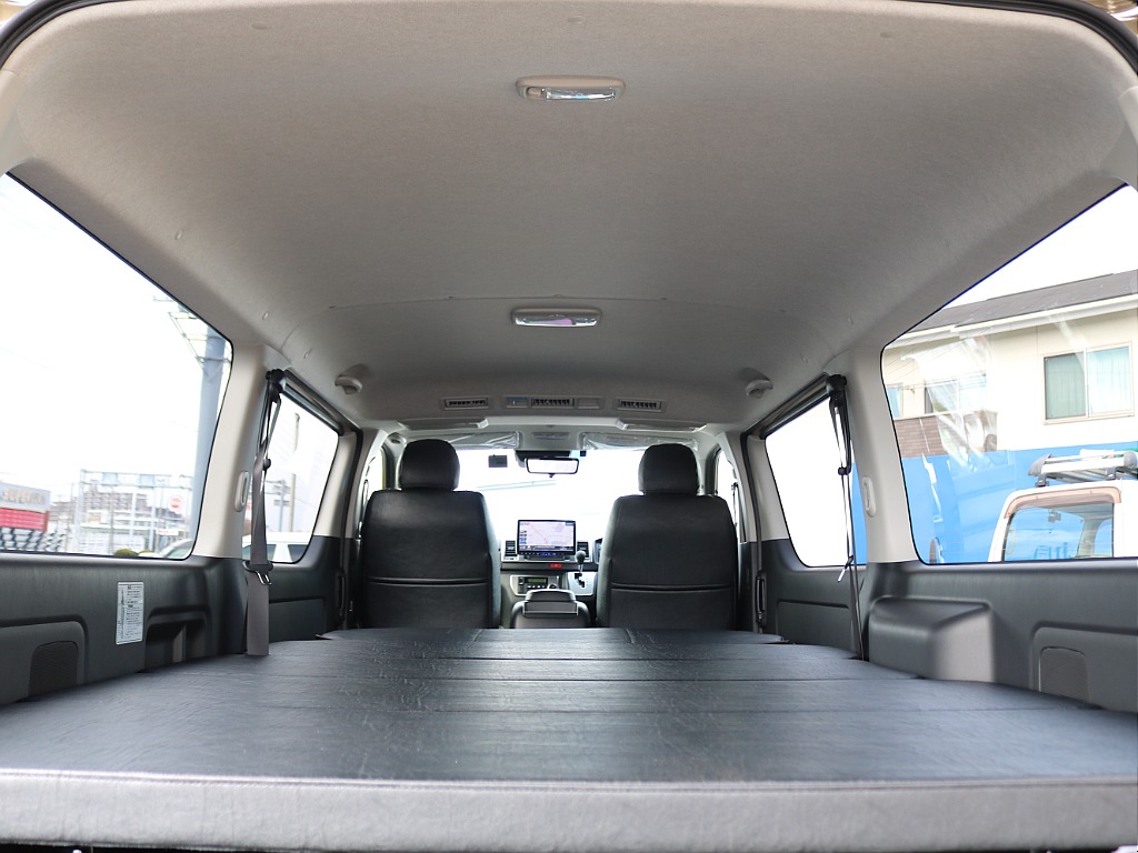 北海道～沖縄まで日本全国、遠方納車大歓迎です！現車確認が難しいお客様もご安心ください！お客様の目線に合わせ、お車のコンディション、装備品を細部までお伝えいたします！もちろん、ご自宅納車ＯＫです！