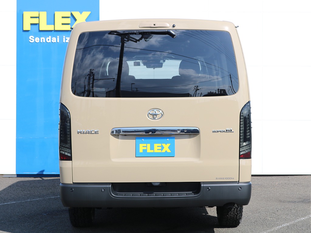 ＦＬＥＸグループは「すべての人に愛車を」をコンセプトに車種別に全国展開中！愛車と一緒に、ライフスタイルを充実させてもらいたいという思いで、ランクル仙台泉店では皆様のご要望になんでもお応えします♪