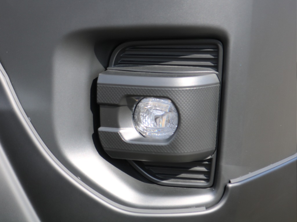 ＦＬＥＸグループは「すべての人に愛車を」をコンセプトに車種別に全国展開中！愛車と一緒に、ライフスタイルを充実させてもらいたいという思いで、ランクル仙台泉店では皆様のご要望になんでもお応えします♪