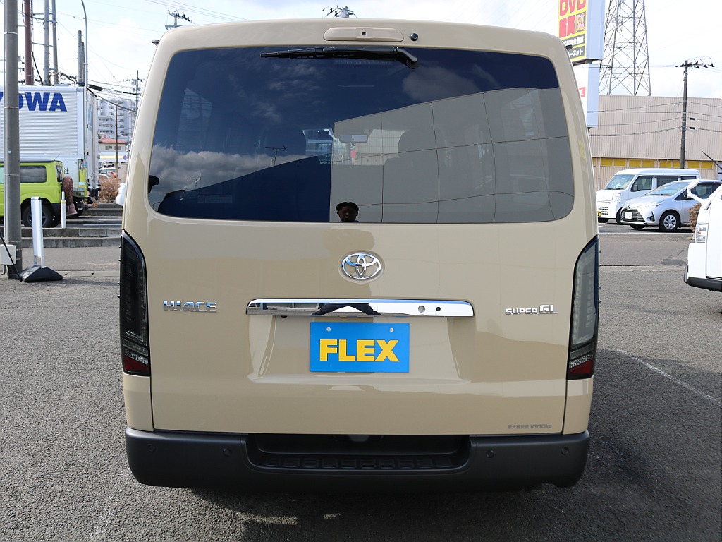 ＦＬＥＸグループは「すべての人に愛車を」をコンセプトに車種別に全国展開中！愛車と一緒に、ライフスタイルを充実させてもらいたいという思いで、ランクル仙台泉店では皆様のご要望になんでもお応えします♪