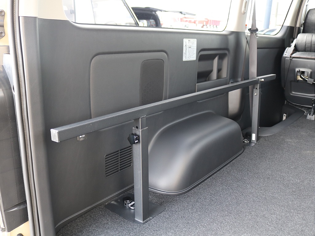 ＦＬＥＸグループは「すべての人に愛車を」をコンセプトに車種別に全国展開中！愛車と一緒に、ライフスタイルを充実させてもらいたいという思いで、ランクル仙台泉店では皆様のご要望になんでもお応えします♪