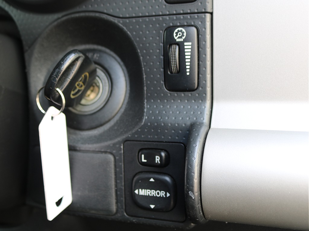 ＦＬＥＸグループは「すべての人に愛車を」をコンセプトに車種別に全国展開中！愛車と一緒に、ライフスタイルを充実させてもらいたいという思いで、ランクル仙台泉店では皆様のご要望になんでもお応えします♪