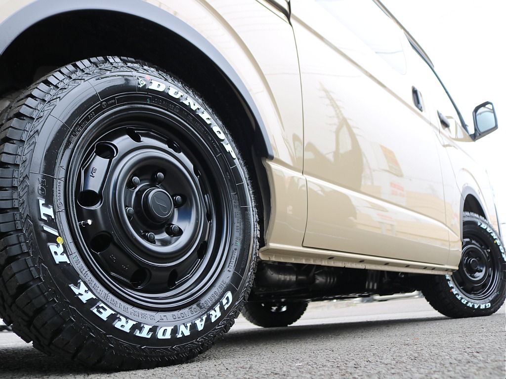 沢山のご来店、お問い合わせをスタッフ一同、心よりお待ちしております！公共交通機関をご利用の方は、最寄り駅までスタッフがお迎えに上がりますので、ご来店の際はお気軽に申し付けください♪