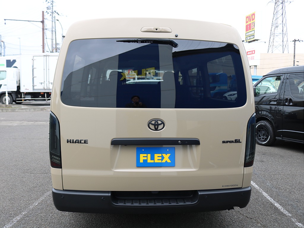 ＦＬＥＸグループは「すべての人に愛車を」をコンセプトに車種別に全国展開中！愛車と一緒に、ライフスタイルを充実させてもらいたいという思いで、ランクル仙台泉店では皆様のご要望になんでもお応えします♪