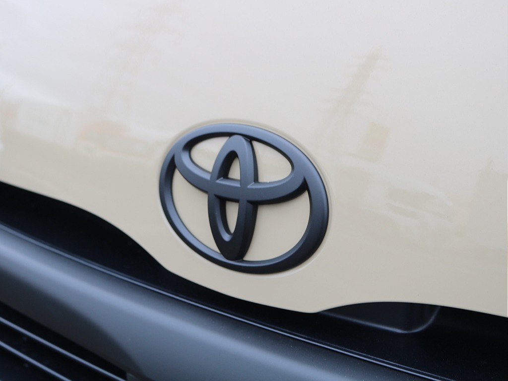 ＦＬＥＸグループは「すべての人に愛車を」をコンセプトに車種別に全国展開中！愛車と一緒に、ライフスタイルを充実させてもらいたいという思いで、ランクル仙台泉店では皆様のご要望になんでもお応えします♪