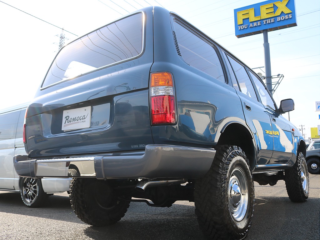 ＦＬＥＸグループは「すべての人に愛車を」をコンセプトに車種別に全国展開中！愛車と一緒に、ライフスタイルを充実させてもらいたいという思いで、ランクル仙台泉店では皆様のご要望になんでもお応えします♪