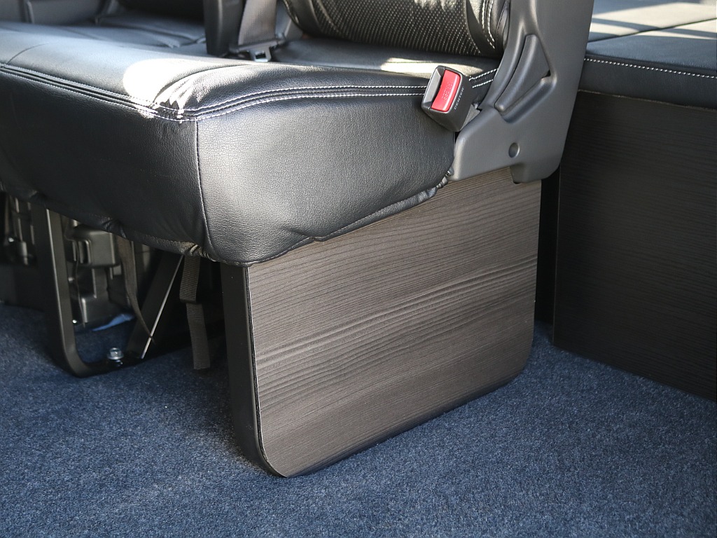 ＦＬＥＸグループは「すべての人に愛車を」をコンセプトに車種別に全国展開中！愛車と一緒に、ライフスタイルを充実させてもらいたいという思いで、ランクル仙台泉店では皆様のご要望になんでもお応えします♪