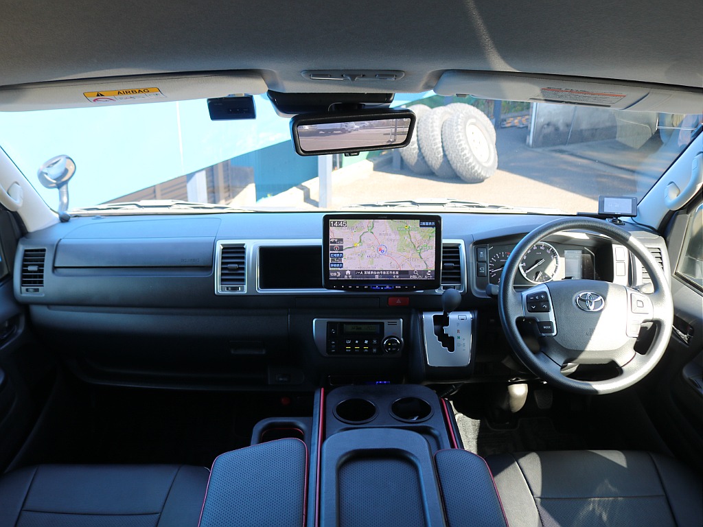 ＦＬＥＸグループは「すべての人に愛車を」をコンセプトに車種別に全国展開中！愛車と一緒に、ライフスタイルを充実させてもらいたいという思いで、ランクル仙台泉店では皆様のご要望になんでもお応えします♪