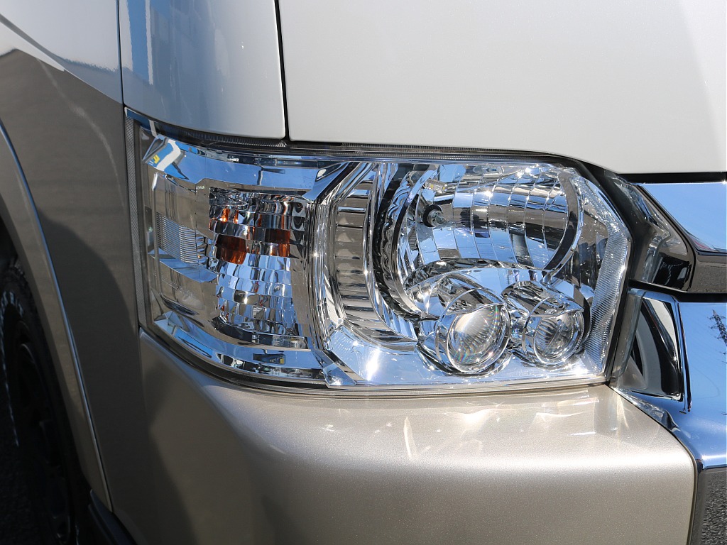 ＦＬＥＸグループは「すべての人に愛車を」をコンセプトに車種別に全国展開中！愛車と一緒に、ライフスタイルを充実させてもらいたいという思いで、ランクル仙台泉店では皆様のご要望になんでもお応えします♪