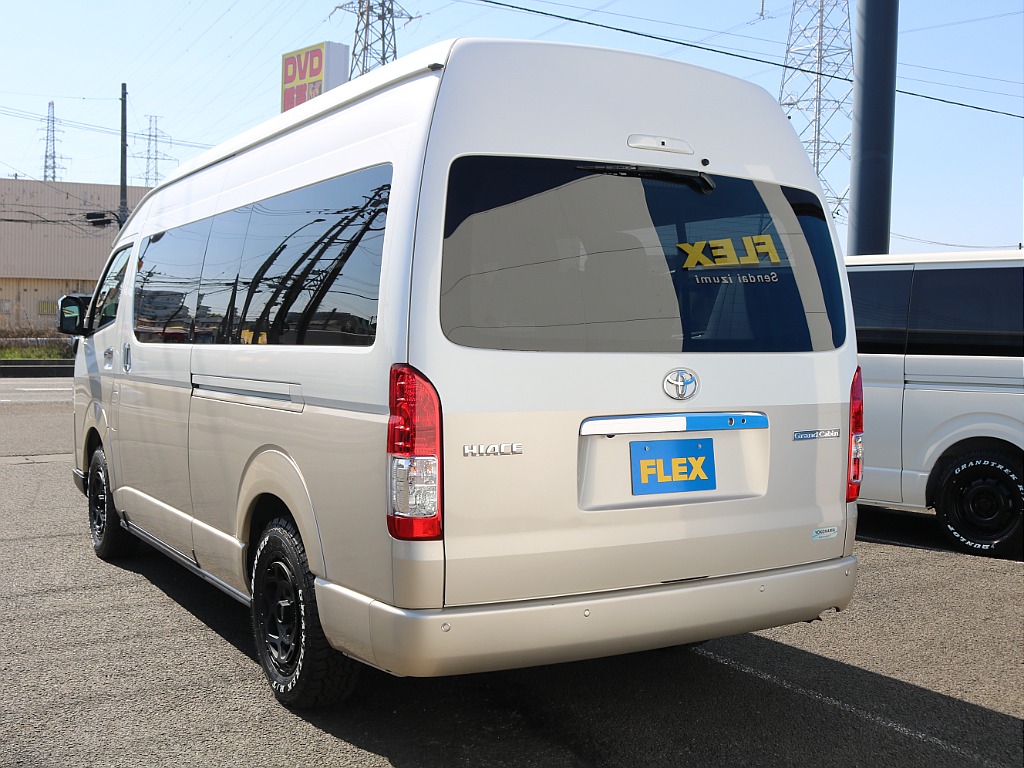 ＦＬＥＸグループは「すべての人に愛車を」をコンセプトに車種別に全国展開中！愛車と一緒に、ライフスタイルを充実させてもらいたいという思いで、ランクル仙台泉店では皆様のご要望になんでもお応えします♪