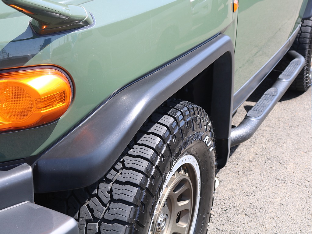 ＦＬＥＸグループは「すべての人に愛車を」をコンセプトに車種別に全国展開中！愛車と一緒に、ライフスタイルを充実させてもらいたいという思いで、ランクル仙台泉店では皆様のご要望になんでもお応えします♪