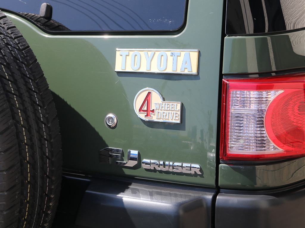 ＦＬＥＸグループは「すべての人に愛車を」をコンセプトに車種別に全国展開中！愛車と一緒に、ライフスタイルを充実させてもらいたいという思いで、ランクル仙台泉店では皆様のご要望になんでもお応えします♪