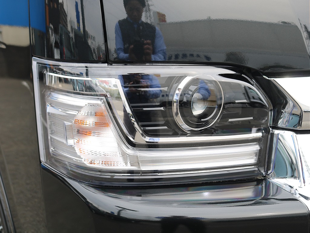 ＦＬＥＸグループは「すべての人に愛車を」をコンセプトに車種別に全国展開中！愛車と一緒に、ライフスタイルを充実させてもらいたいという思いで、ランクル仙台泉店では皆様のご要望になんでもお応えします♪