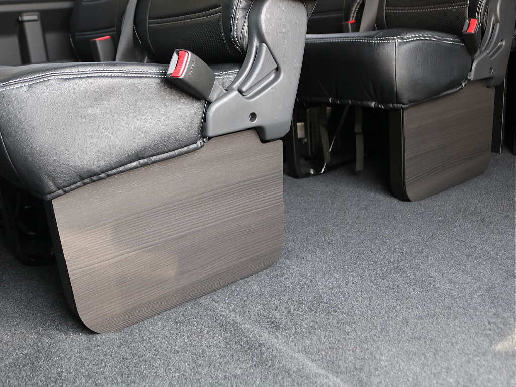 ＦＬＥＸグループは「すべての人に愛車を」をコンセプトに車種別に全国展開中！愛車と一緒に、ライフスタイルを充実させてもらいたいという思いで、ランクル仙台泉店では皆様のご要望になんでもお応えします♪