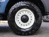 タイヤ＆ホイールはDEANコロラド16インチAWにYOKOHAMAジオランダーX-AT235/85R16を装着しております！
