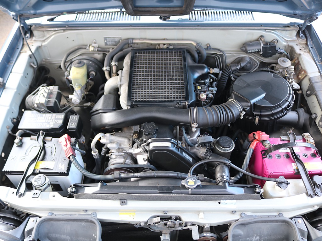 自社認証整備工場完備ですので納車後のカスタム、車検、修理、日々のメンテナンス、など全力でサポートいたします！なんでもお気軽にご相談ください！他店で購入した、お持ち込み車両でも大歓迎ですよ♪