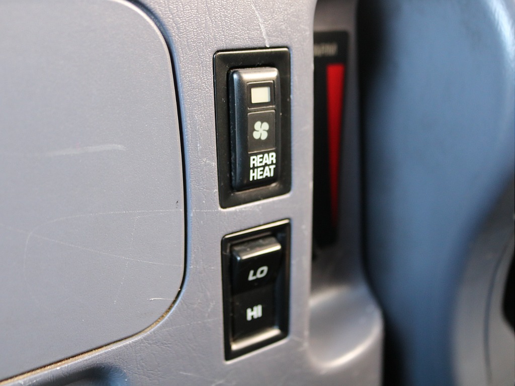 ＦＬＥＸグループは「すべての人に愛車を」をコンセプトに車種別に全国展開中！愛車と一緒に、ライフスタイルを充実させてもらいたいという思いで、ランクル仙台泉店では皆様のご要望になんでもお応えします♪