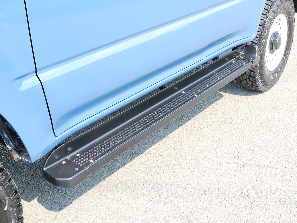 ＦＬＥＸグループは「すべての人に愛車を」をコンセプトに車種別に全国展開中！愛車と一緒に、ライフスタイルを充実させてもらいたいという思いで、ランクル仙台泉店では皆様のご要望になんでもお応えします♪