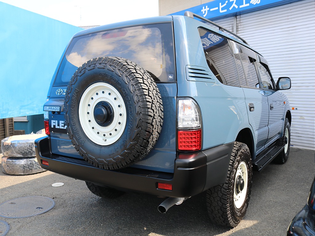 ＦＬＥＸグループは「すべての人に愛車を」をコンセプトに車種別に全国展開中！愛車と一緒に、ライフスタイルを充実させてもらいたいという思いで、ランクル仙台泉店では皆様のご要望になんでもお応えします♪