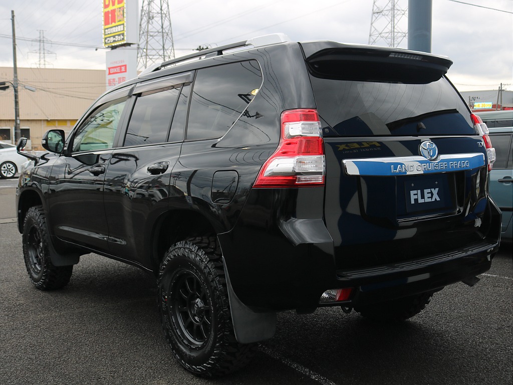 ＦＬＥＸグループは「すべての人に愛車を」をコンセプトに車種別に全国展開中！愛車と一緒に、ライフスタイルを充実させてもらいたいという思いで、ランクル仙台泉店では皆様のご要望になんでもお応えします♪