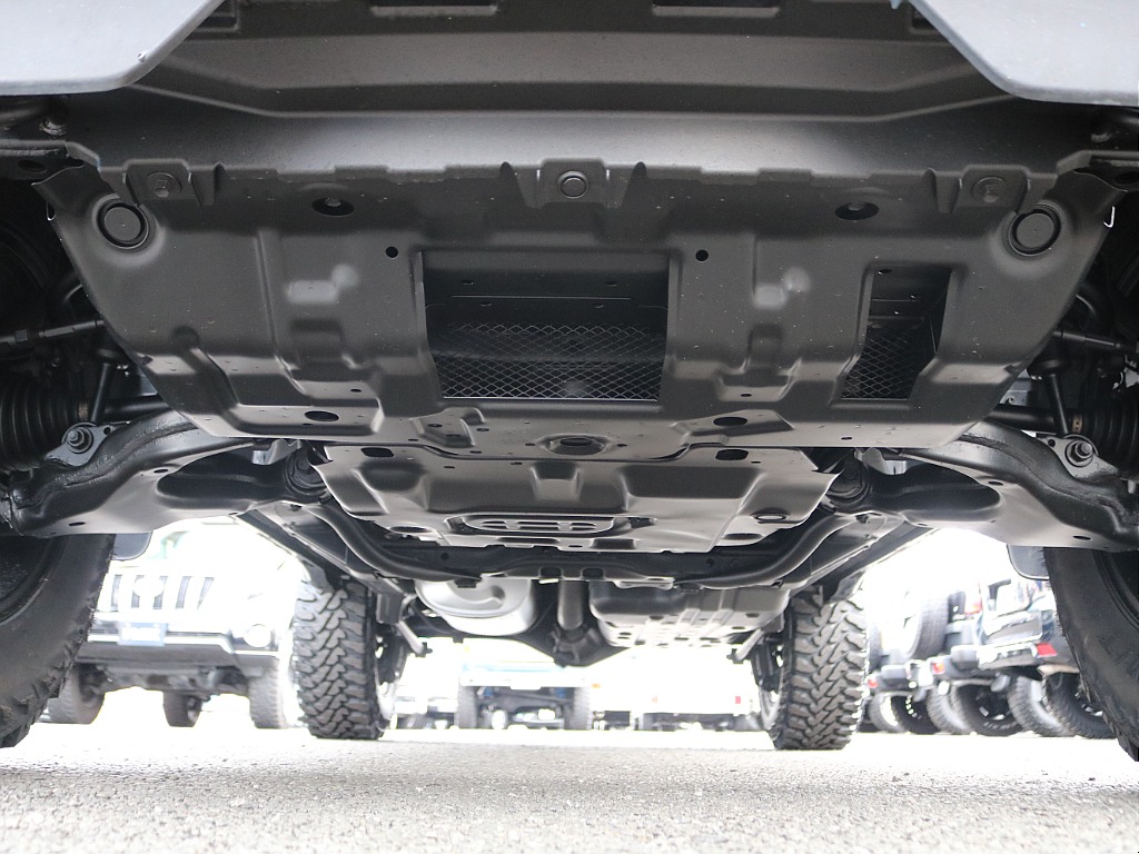 ＦＬＥＸグループは「すべての人に愛車を」をコンセプトに車種別に全国展開中！愛車と一緒に、ライフスタイルを充実させてもらいたいという思いで、ランクル仙台泉店では皆様のご要望になんでもお応えします♪