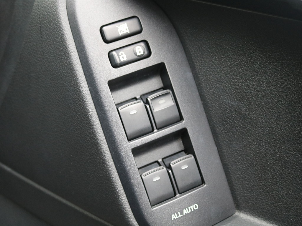 ＦＬＥＸグループは「すべての人に愛車を」をコンセプトに車種別に全国展開中！愛車と一緒に、ライフスタイルを充実させてもらいたいという思いで、ランクル仙台泉店では皆様のご要望になんでもお応えします♪