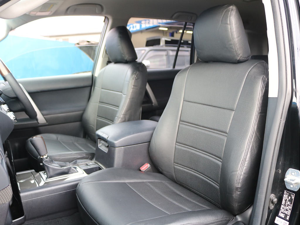 当店の在庫車は全て車輌検査専門会社である第三者機関（株）ＡＩＳ、日本自動車鑑定協会（ＪＡＡＡ）にて１台１台、必ず二重の車輌チェックを実施しております。修復歴有りの車の無断販売はいたしません