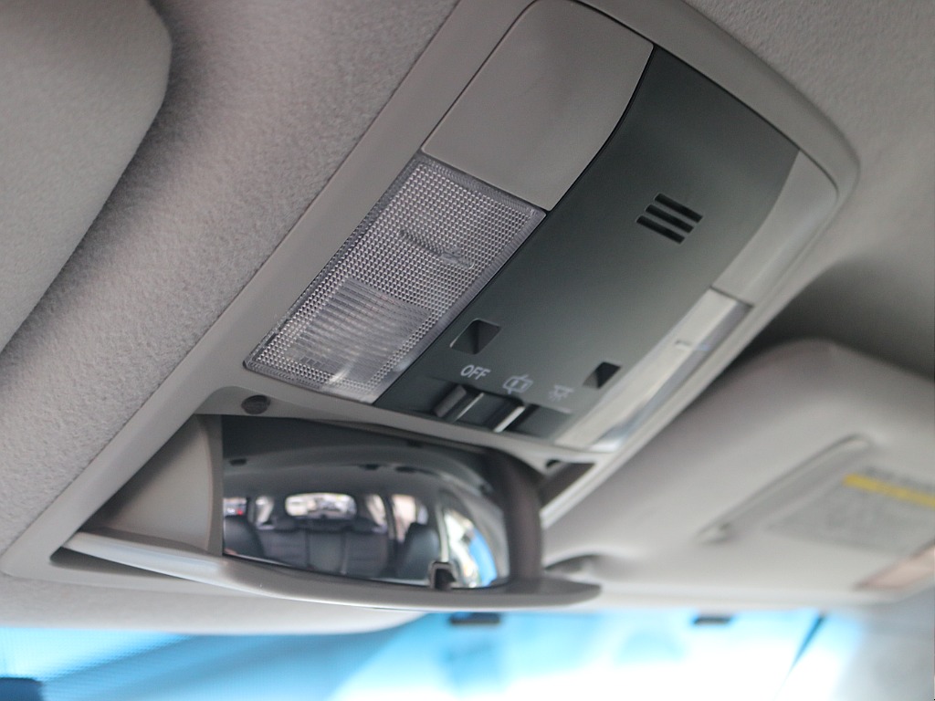 ＦＬＥＸグループは「すべての人に愛車を」をコンセプトに車種別に全国展開中！愛車と一緒に、ライフスタイルを充実させてもらいたいという思いで、ランクル仙台泉店では皆様のご要望になんでもお応えします♪