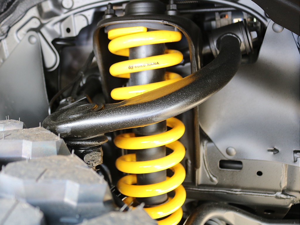 ＦＬＥＸグループは「すべての人に愛車を」をコンセプトに車種別に全国展開中！愛車と一緒に、ライフスタイルを充実させてもらいたいという思いで、ランクル仙台泉店では皆様のご要望になんでもお応えします♪