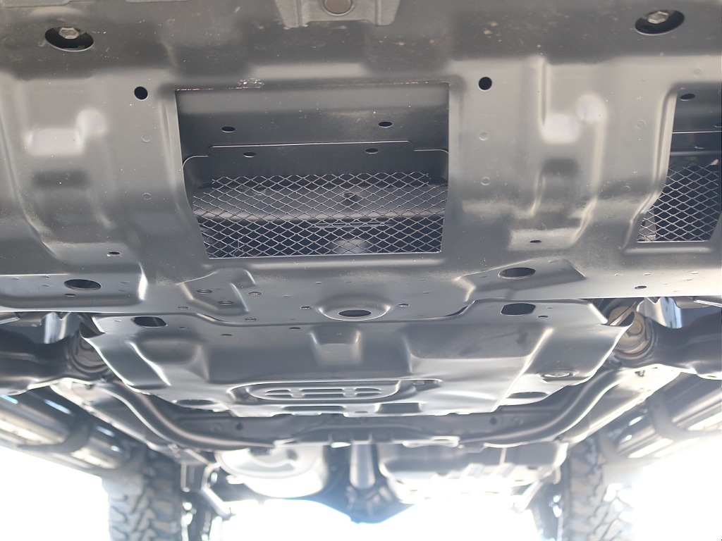 ＦＬＥＸグループは「すべての人に愛車を」をコンセプトに車種別に全国展開中！愛車と一緒に、ライフスタイルを充実させてもらいたいという思いで、ランクル仙台泉店では皆様のご要望になんでもお応えします♪